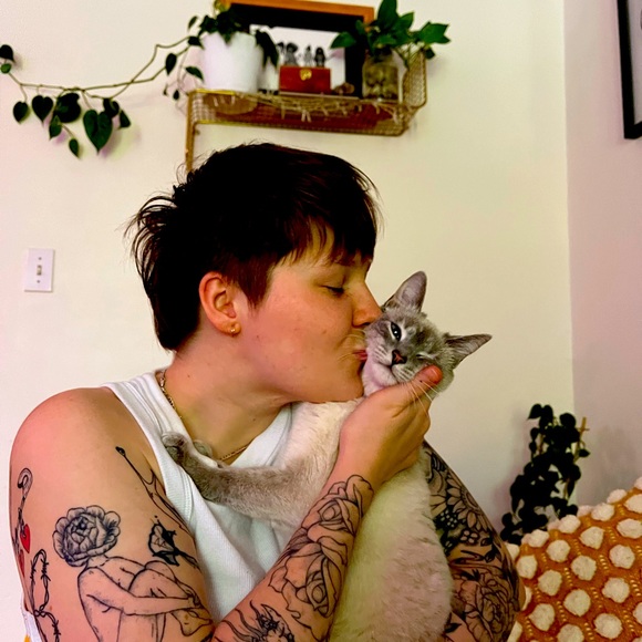 Meet your Posher, Taebrobs - Picture 1 of 1